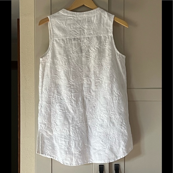 NWOT Cynthia Rowley white embroidered detail sleeveless top/tunic, size S - Picture 4 of 4